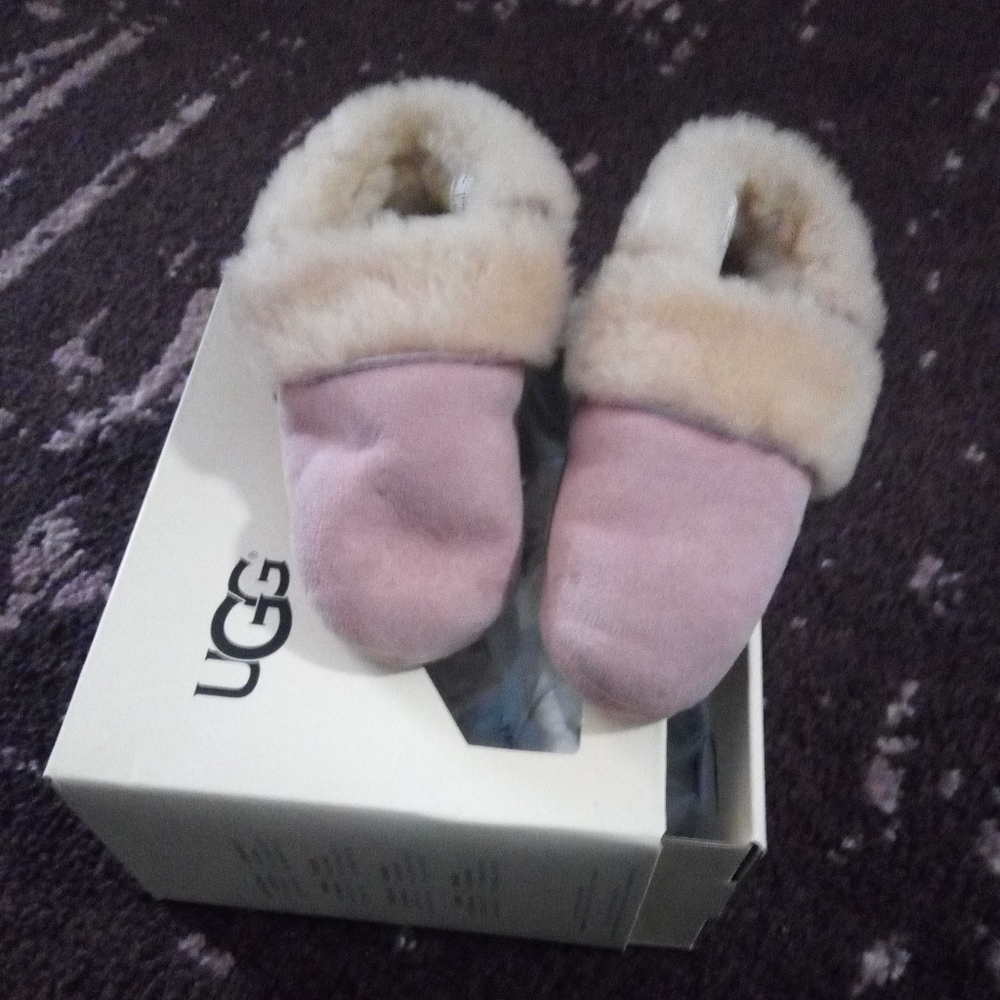 Ugh slippers
